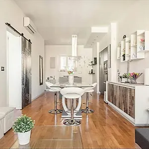 Appartamento Life - Wi-fi & Smart Tv, Milano