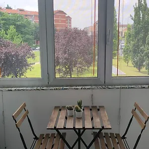 Appartamento Bilocale Metro 4 - Linate Airport E Duomo 10 Min, Milano